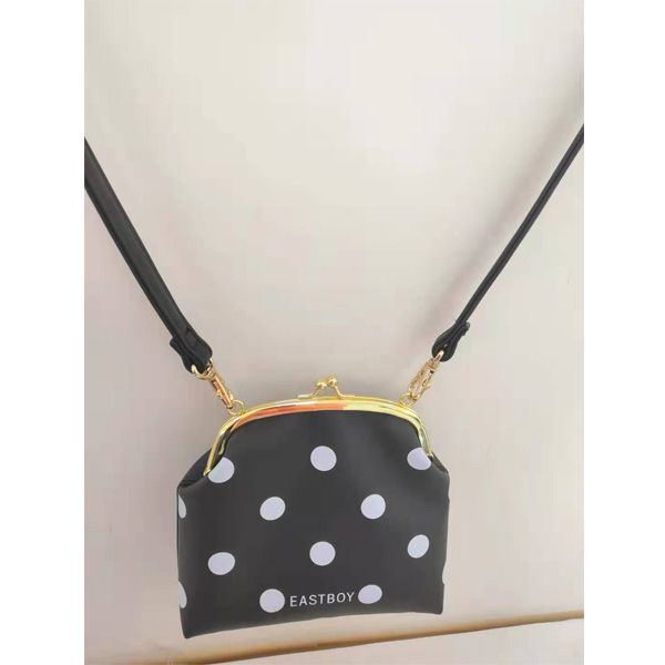 肩が斜めになる